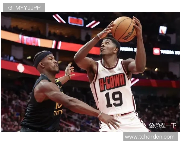 火箭队新援表现抢眼,助力球队奋发